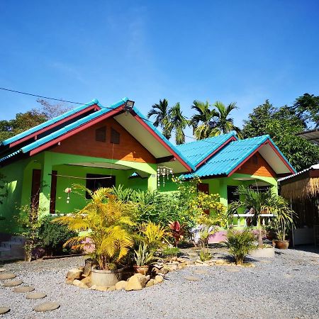 Papaya Cottage チャン島 エクステリア 写真