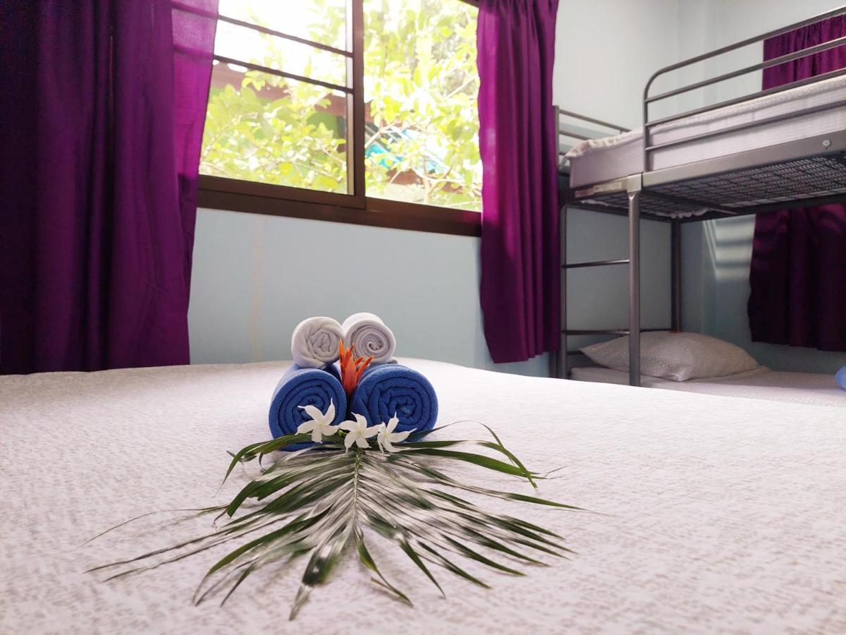 Papaya Cottage チャン島 エクステリア 写真